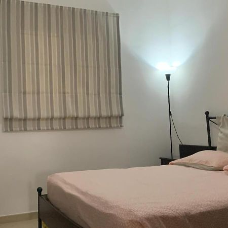 Genista Apartment Kalkara Bagian luar foto