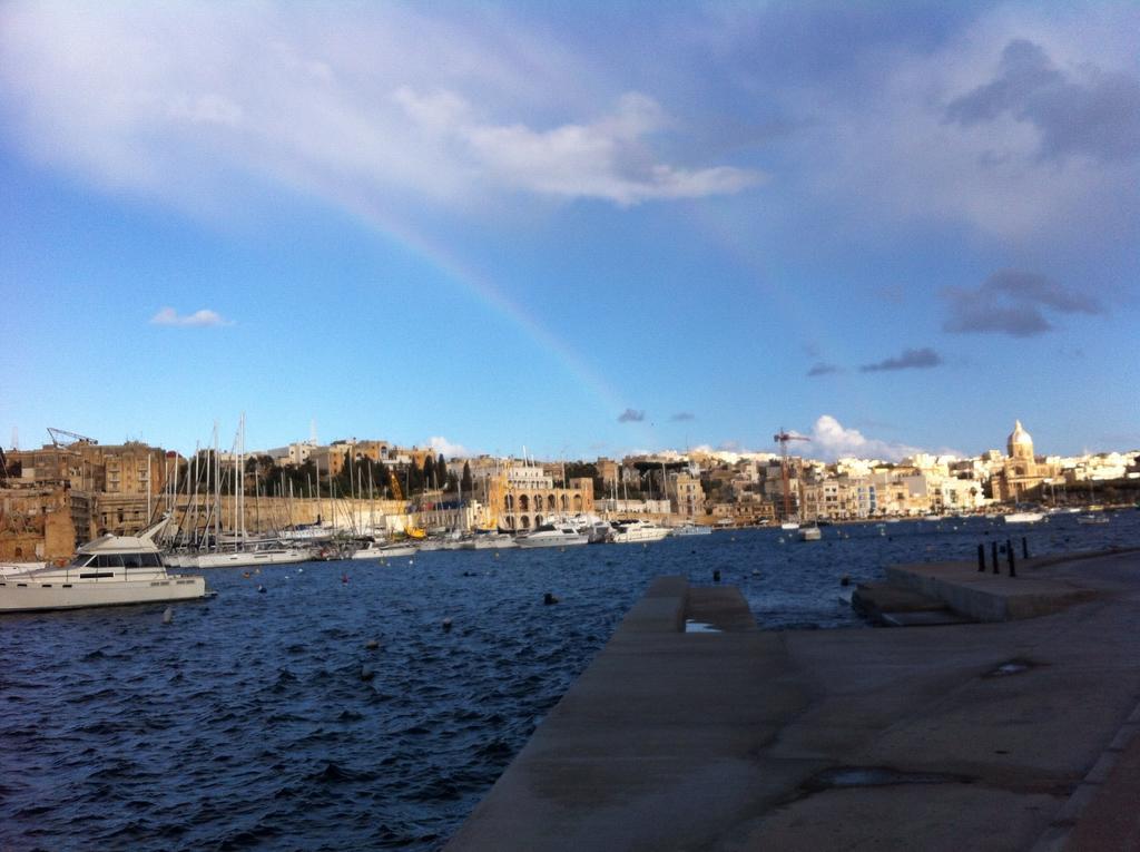 Genista Apartment Kalkara Ruang foto